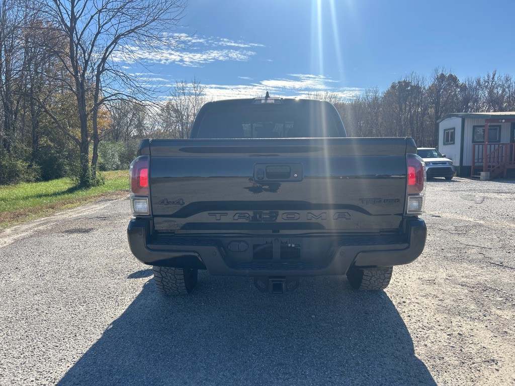 2020 Toyota Tacoma Image 4