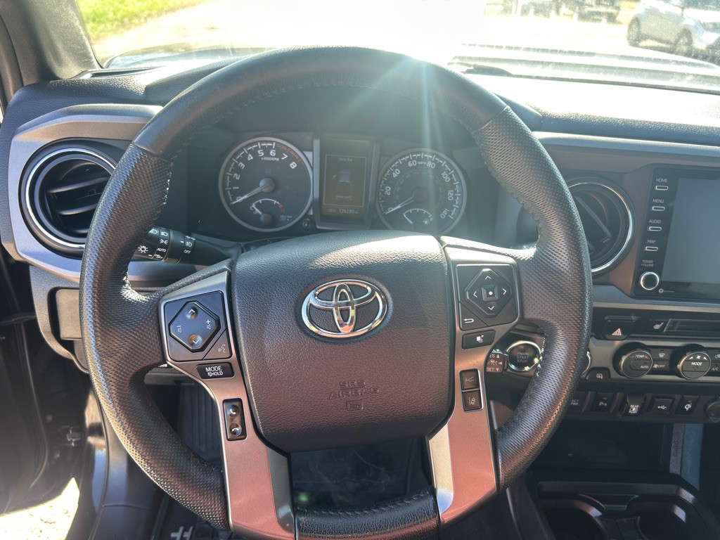 2020 Toyota Tacoma Image 9