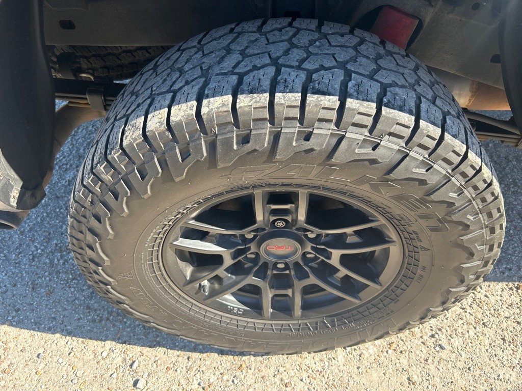 2020 Toyota Tacoma Image 25