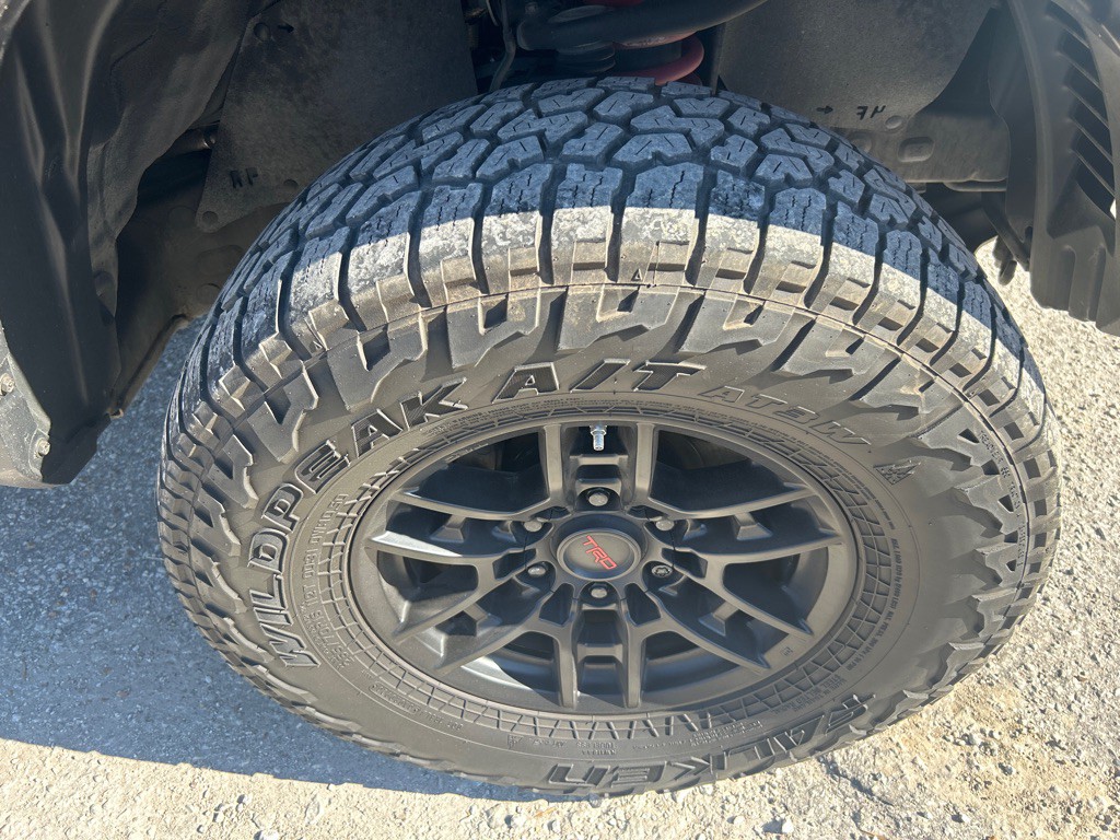 2020 Toyota Tacoma Image 26