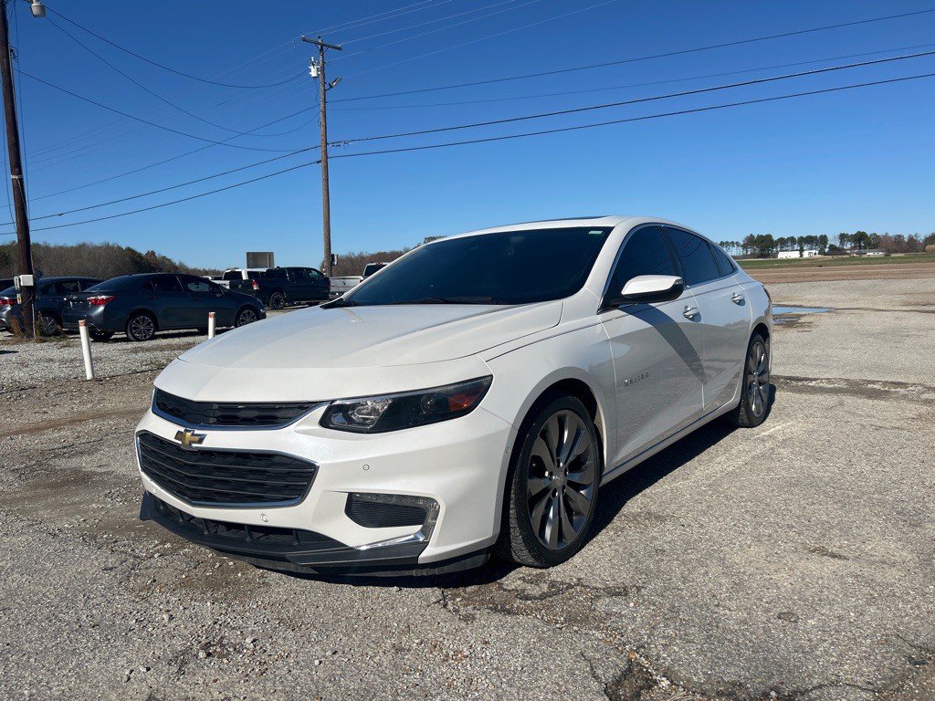 2016 Chevrolet Malibu Image 3