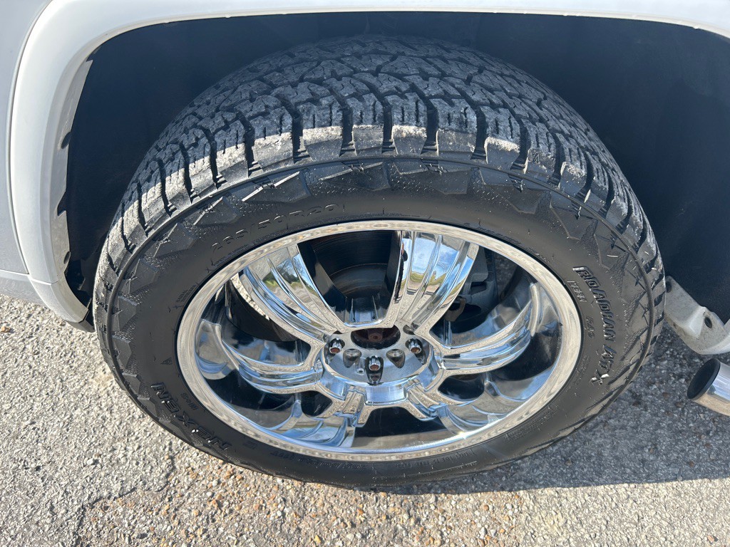 2015 Jeep Grand Cherokee Image 25