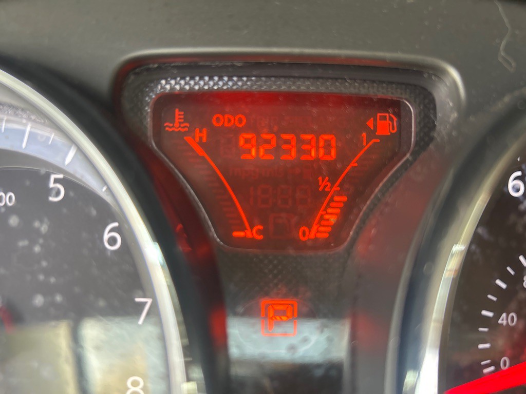 2016 Nissan Versa Image 9