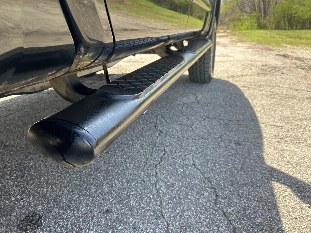 2015 Nissan Titan Image 23