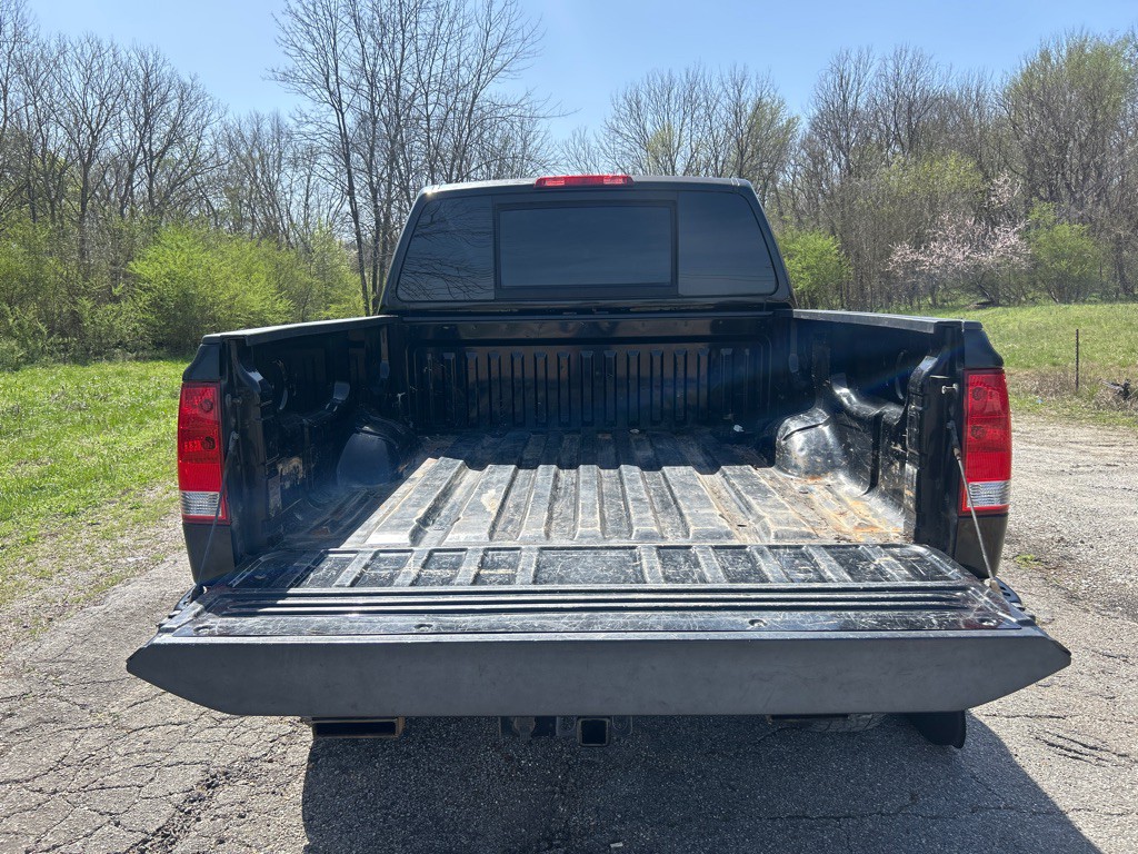 2015 Nissan Titan Image 31