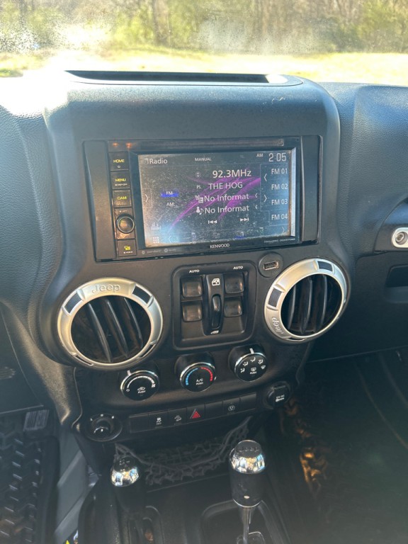 2018 Jeep Wrangler Image 11