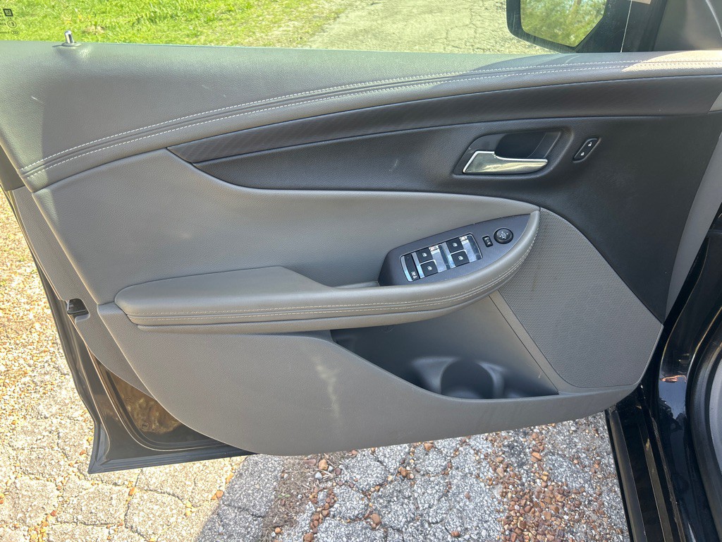 2015 Chevrolet Impala Image 7