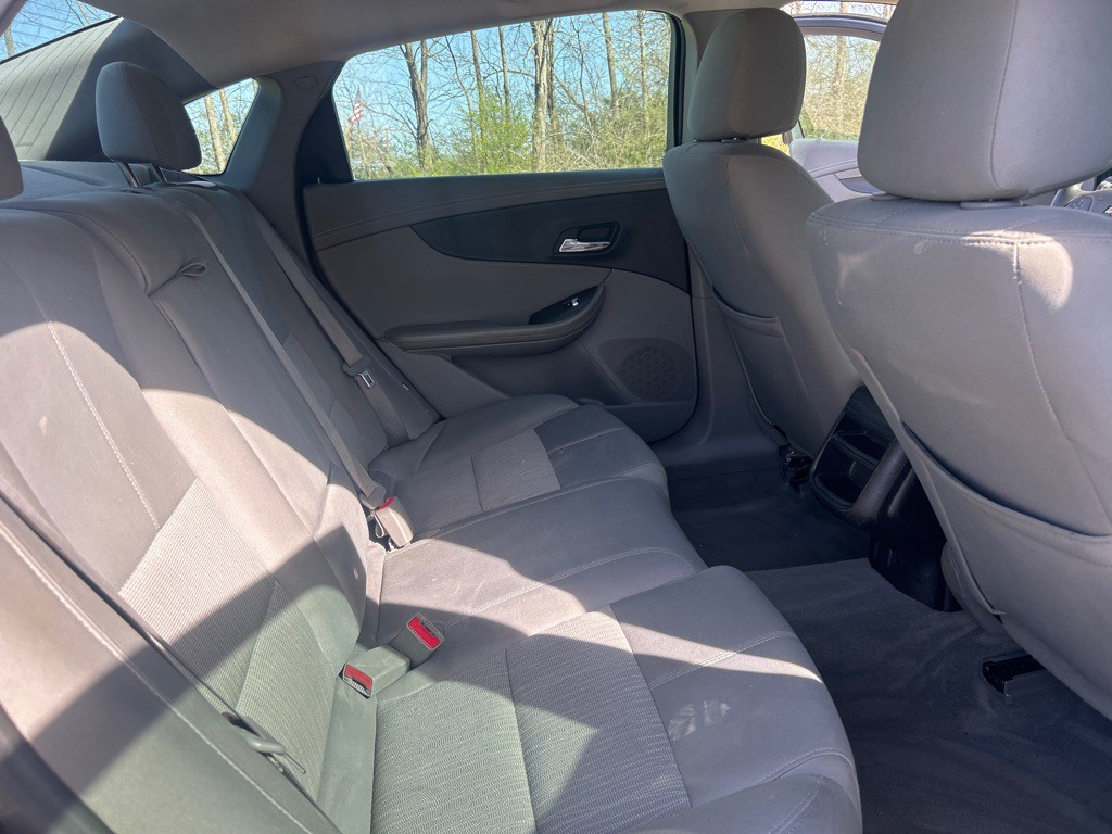 2015 Chevrolet Impala Image 19