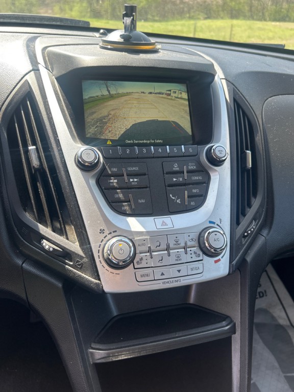 2017 Chevrolet Equinox Image 12