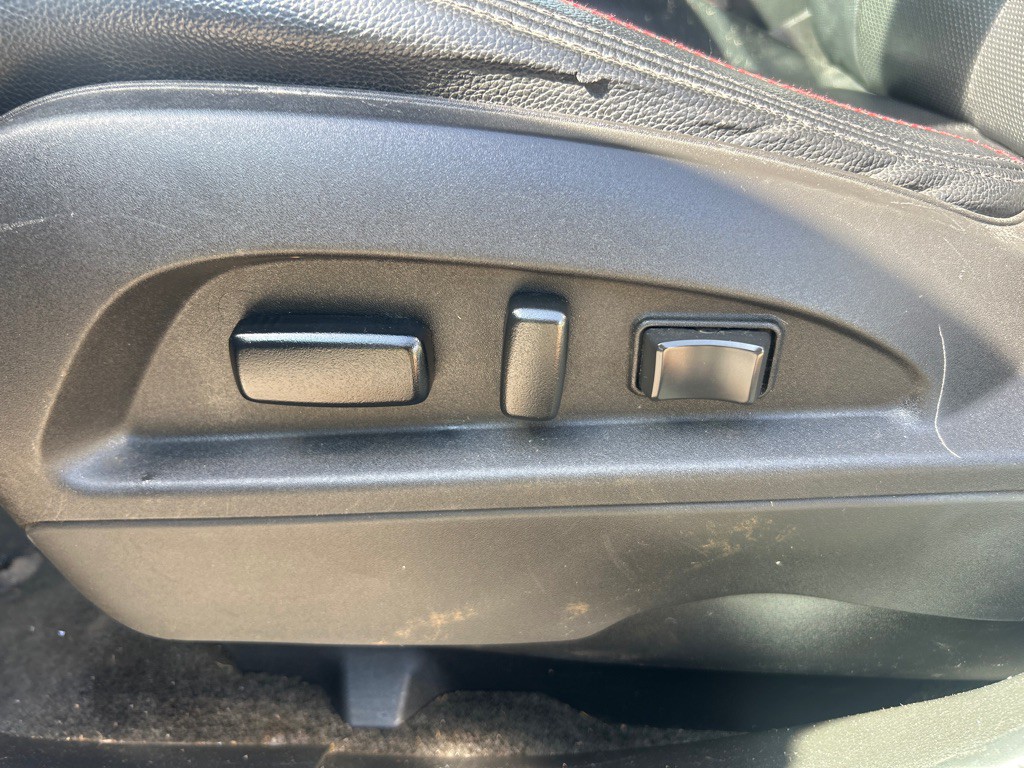 2017 Chevrolet Equinox Image 16