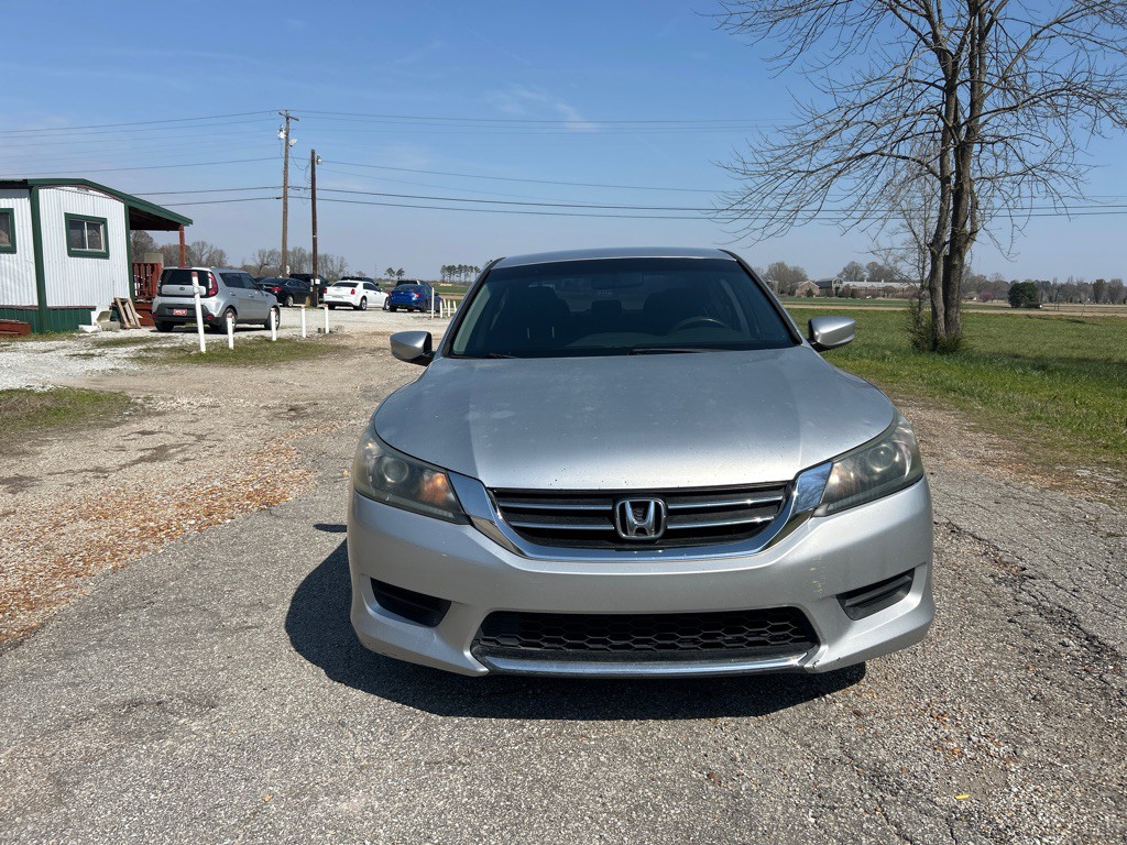 2013 Honda Accord Image 2