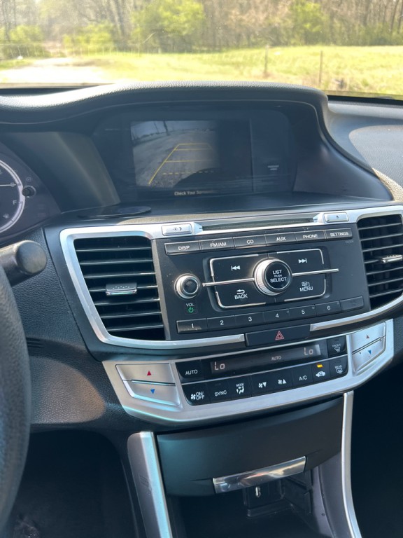 2013 Honda Accord Image 12