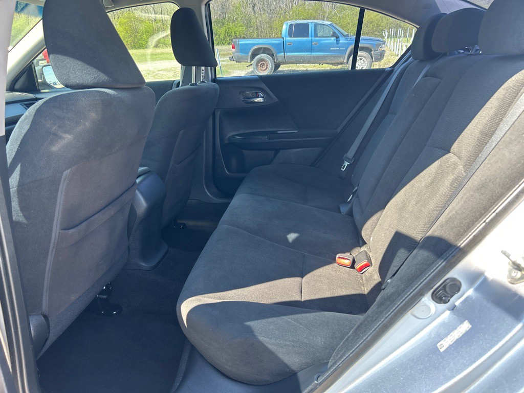 2013 Honda Accord Image 16