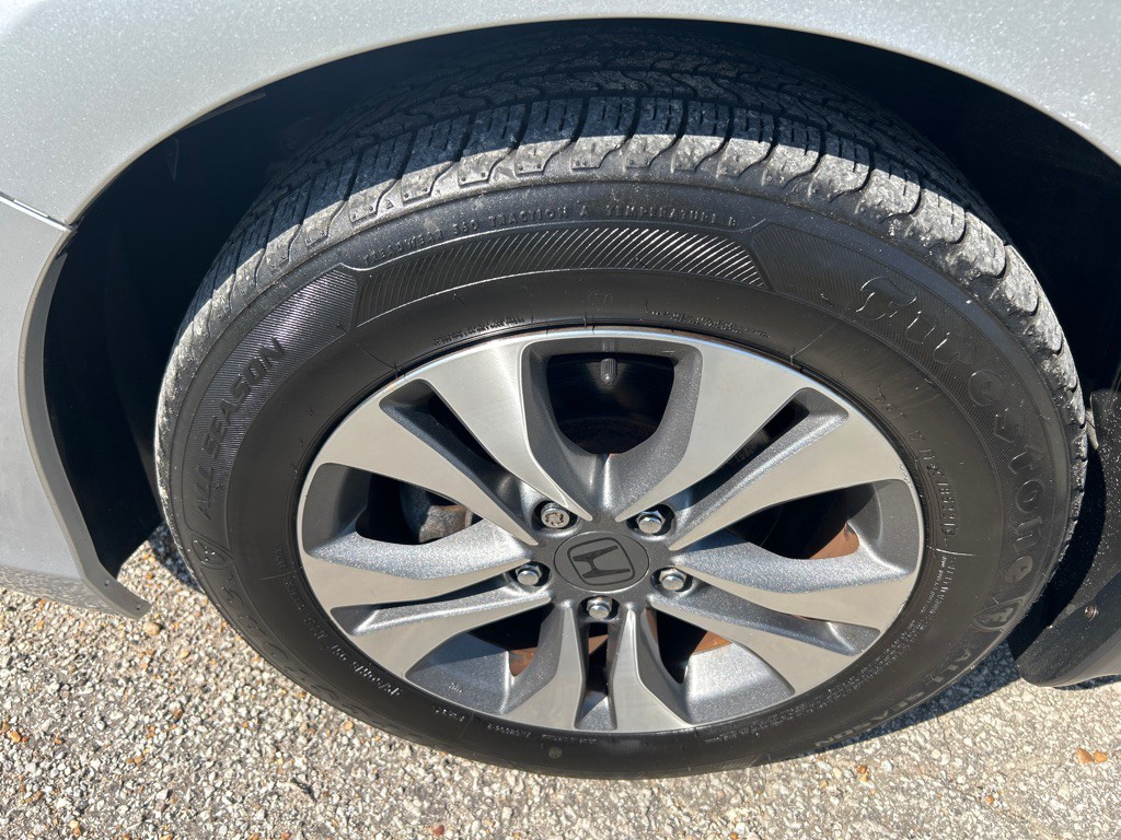 2013 Honda Accord Image 22