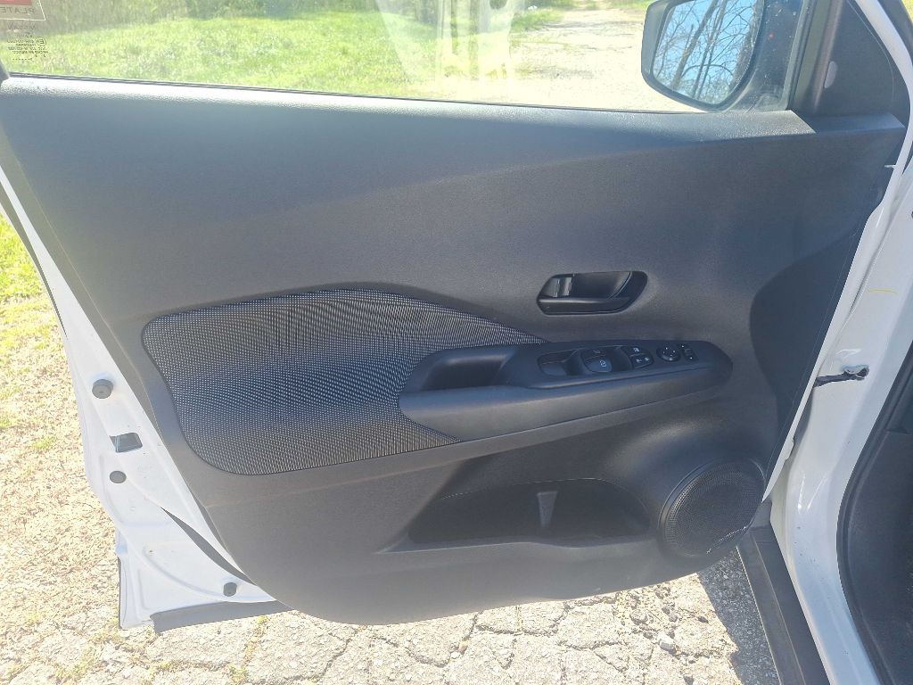 2020 Nissan Kicks Image 7