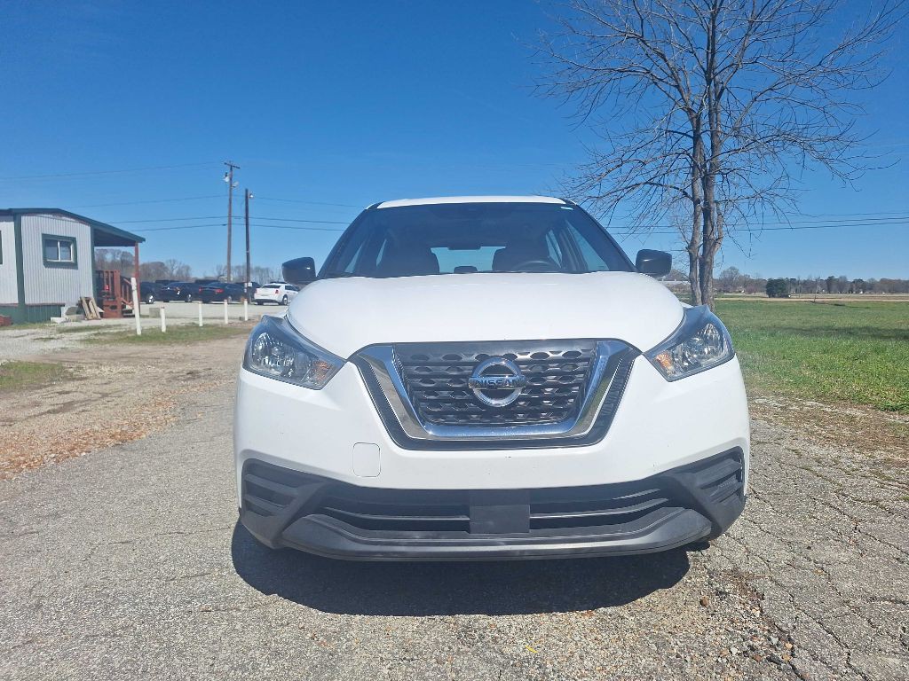 2020 Nissan Kicks Image 25