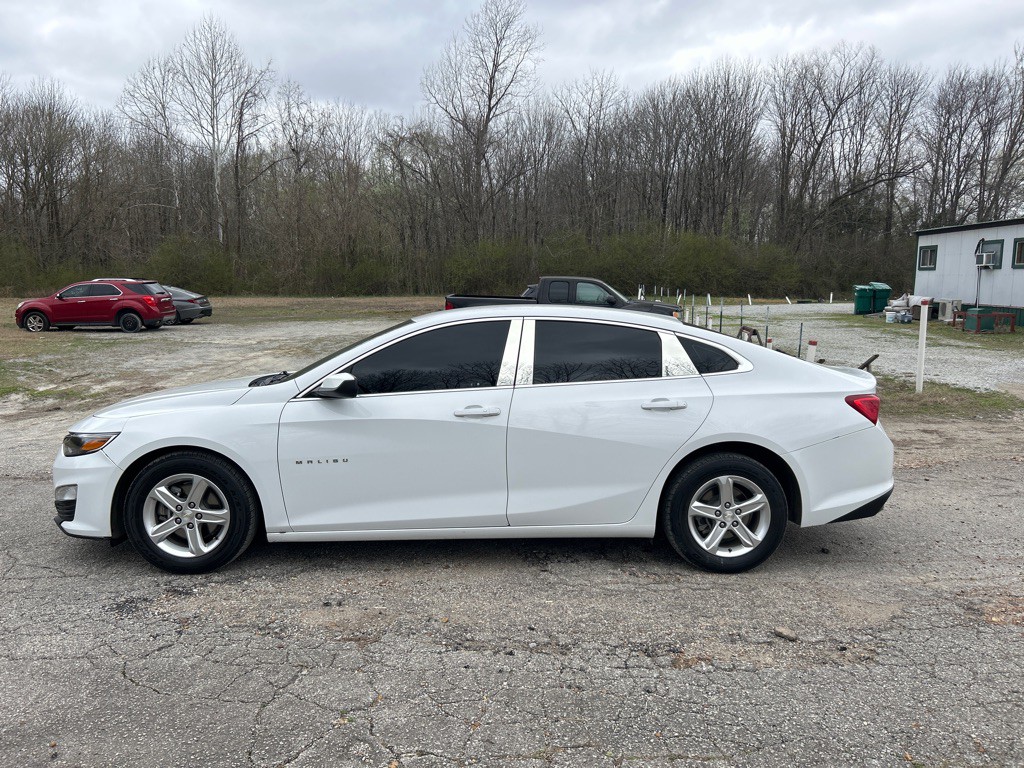 2021 Chevrolet Malibu Image 5