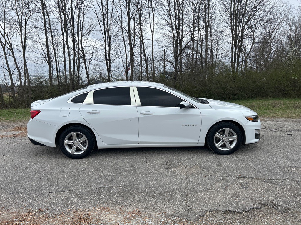 2021 Chevrolet Malibu Image 6