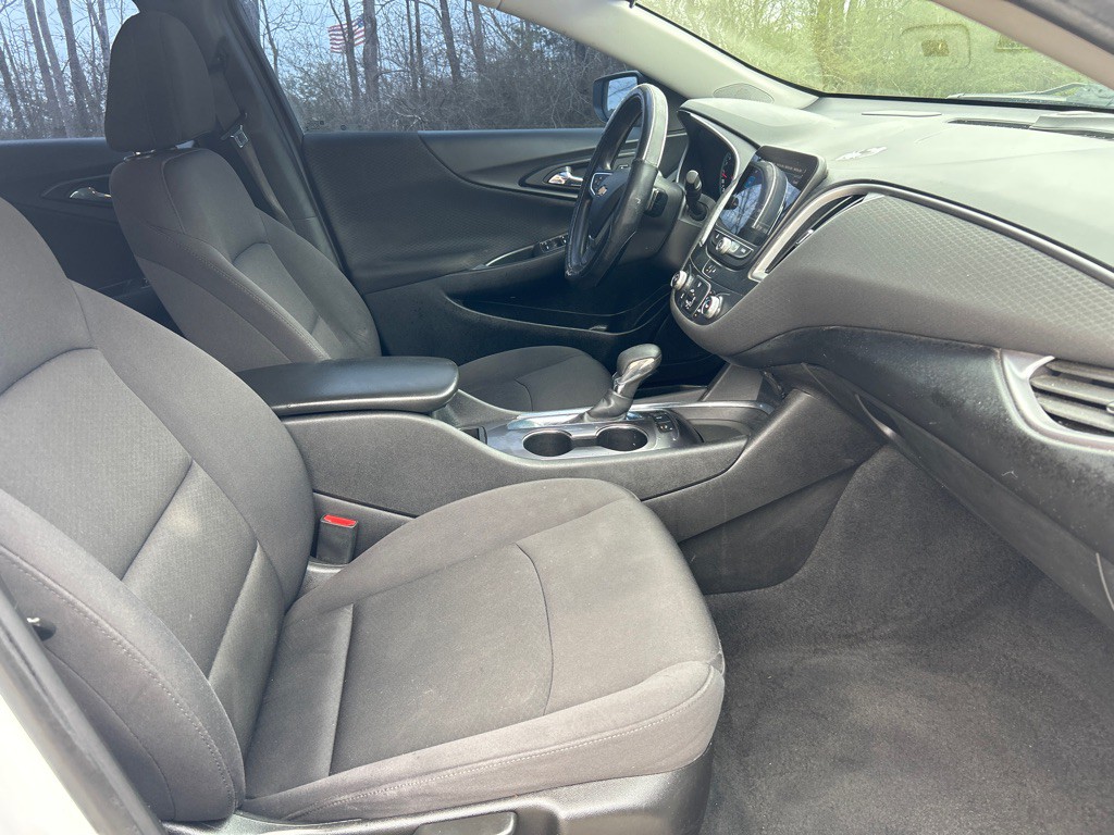 2021 Chevrolet Malibu Image 19
