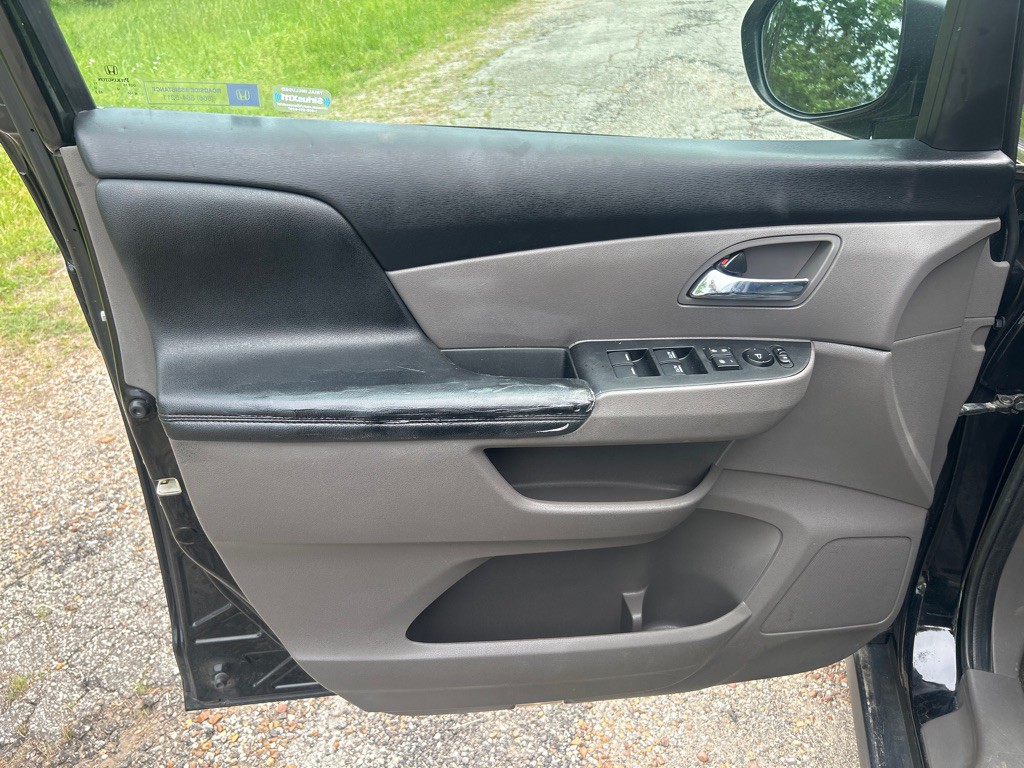 2017 Honda Odyssey Image 7