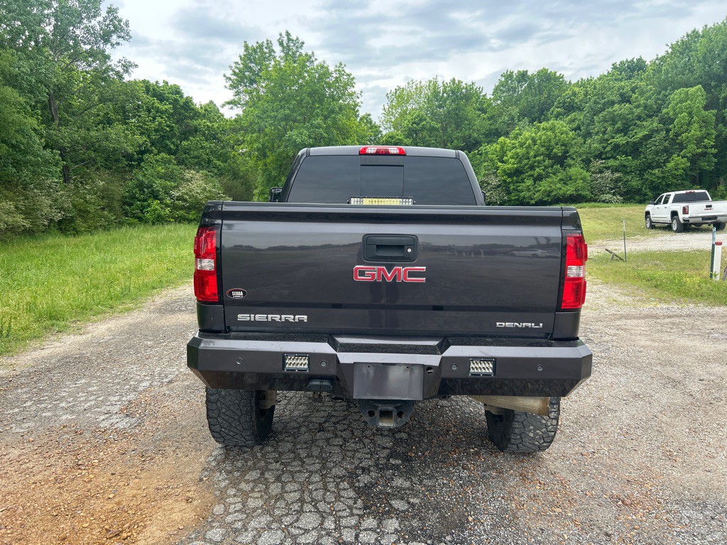 2015 GMC Sierra Image 4