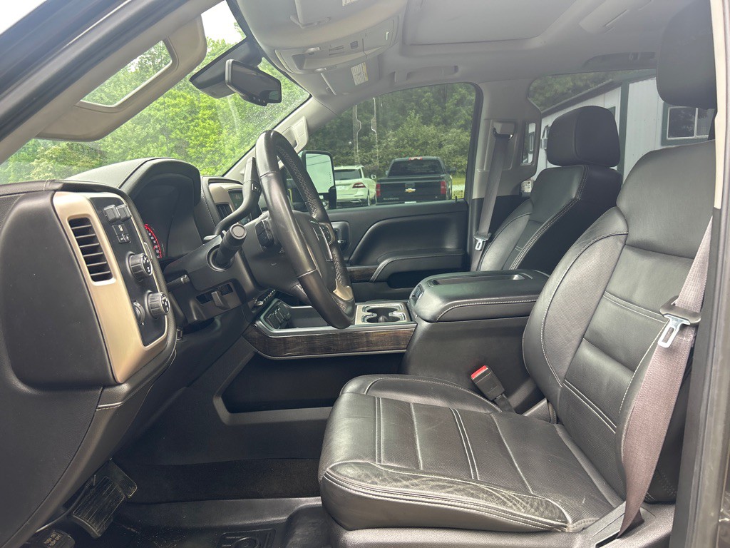 2015 GMC Sierra Image 8