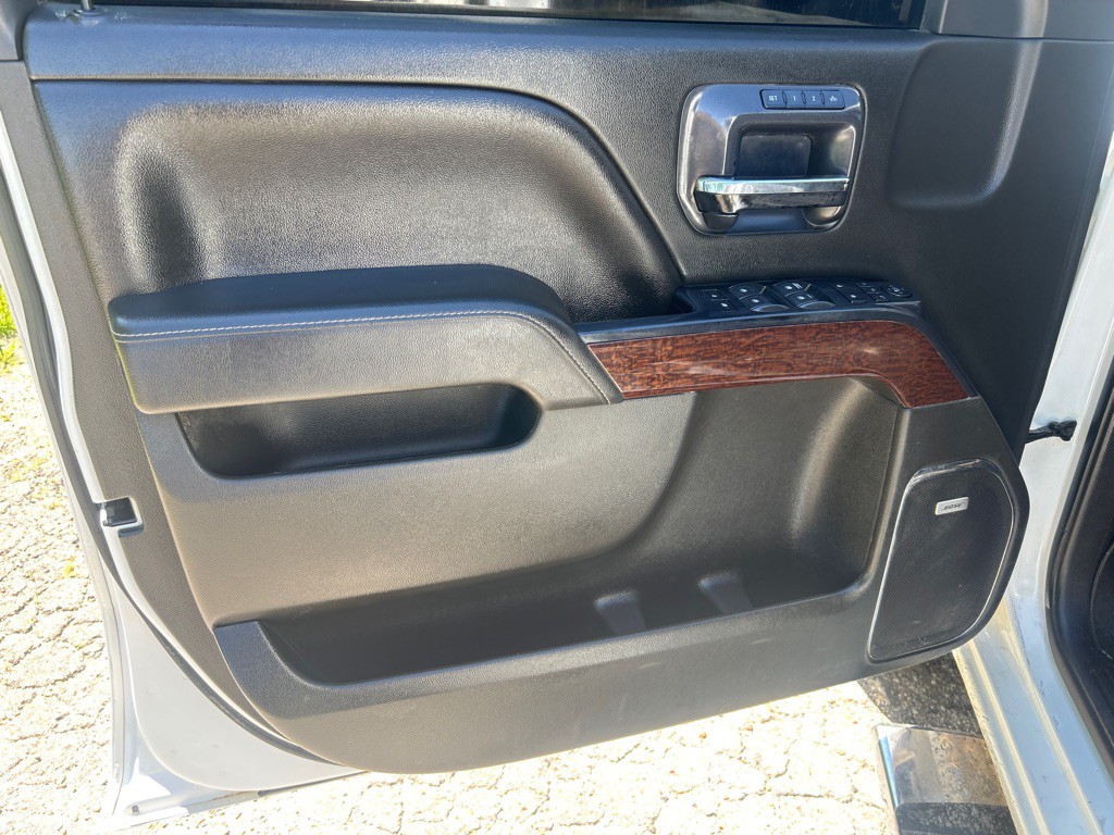 2018 GMC Sierra Image 7