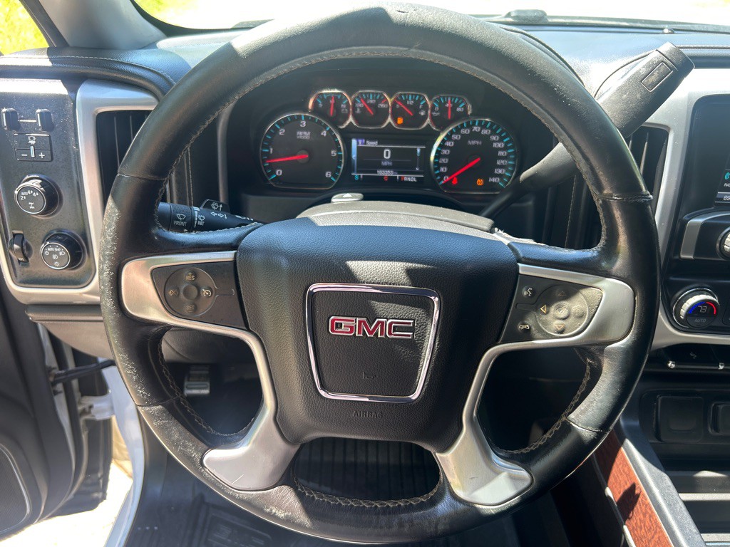 2018 GMC Sierra Image 9