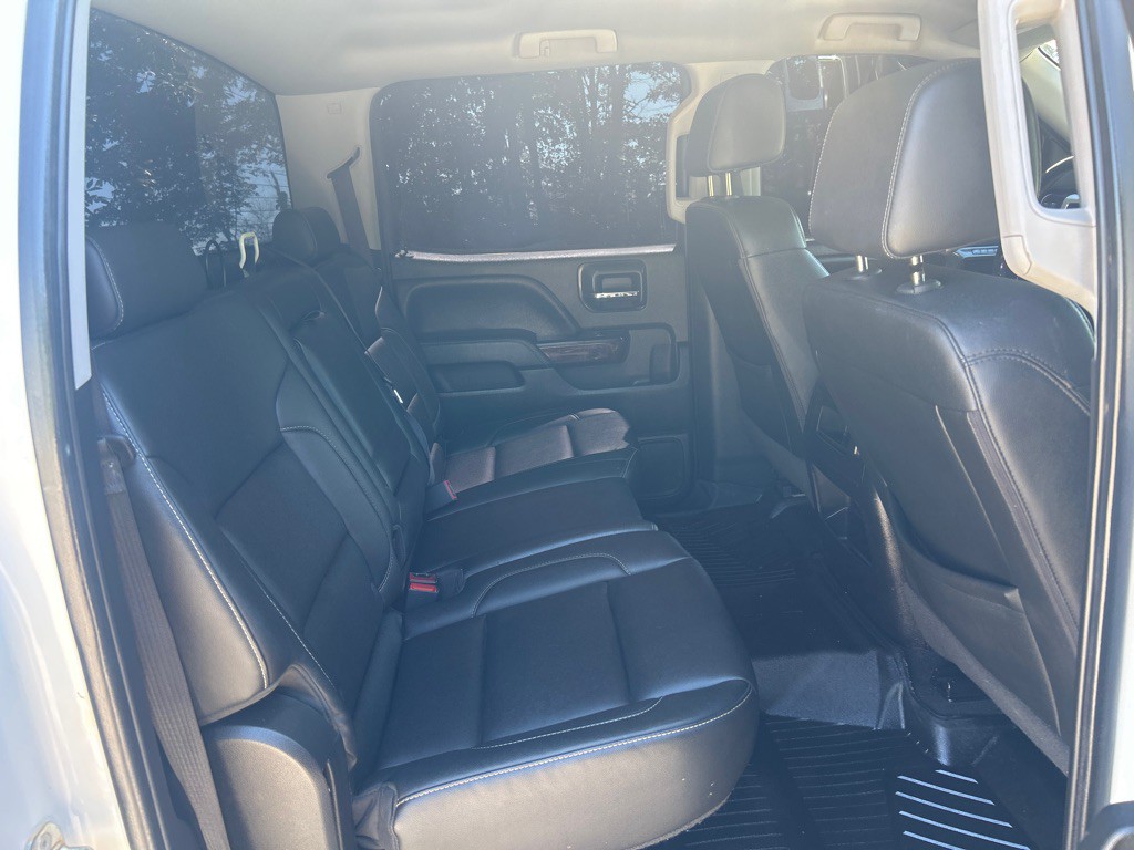 2018 GMC Sierra Image 19