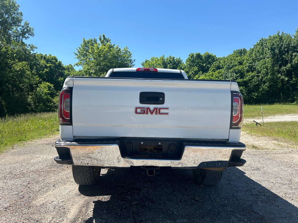 2018 GMC Sierra Image 23