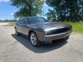 Image for 2015 Dodge Challenger SXT ID: 7443929
