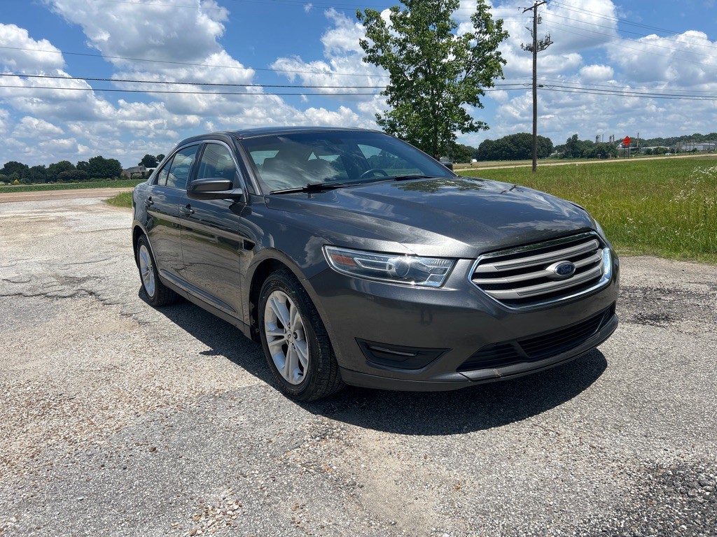 2016 Ford Taurus Image 1