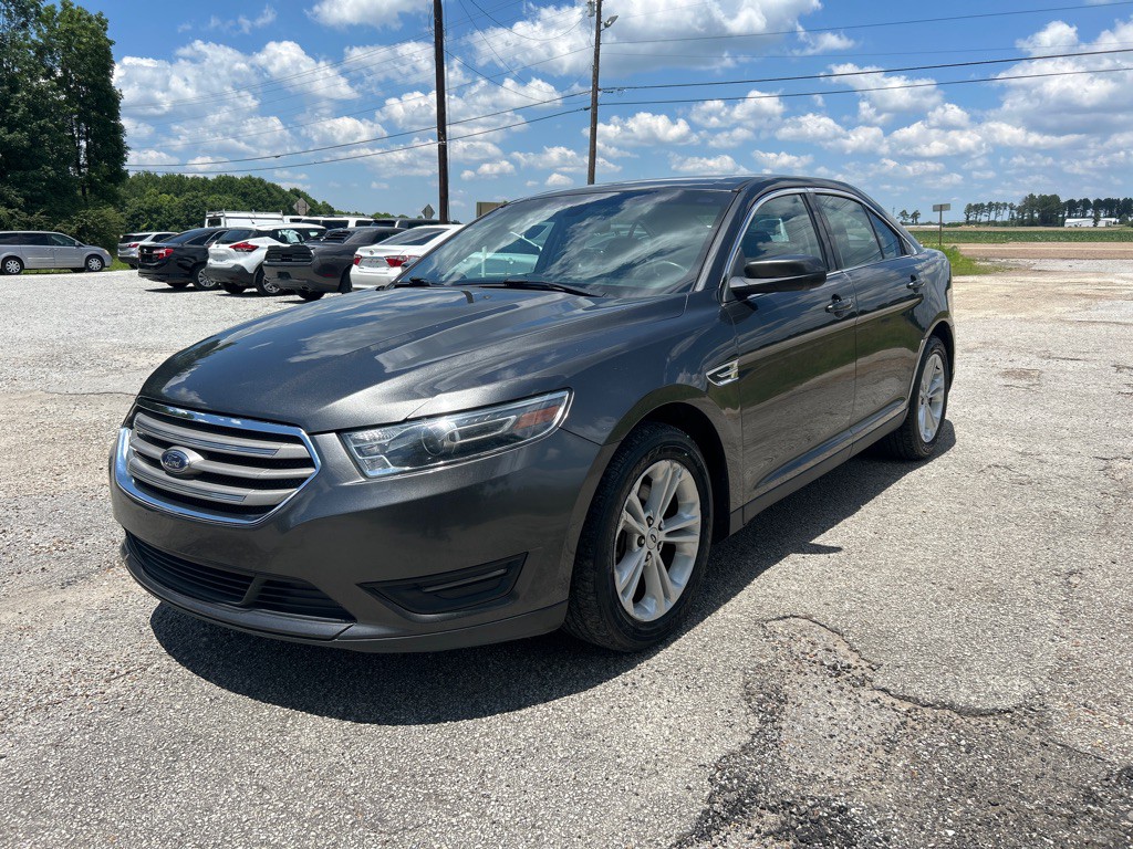 2016 Ford Taurus Image 3