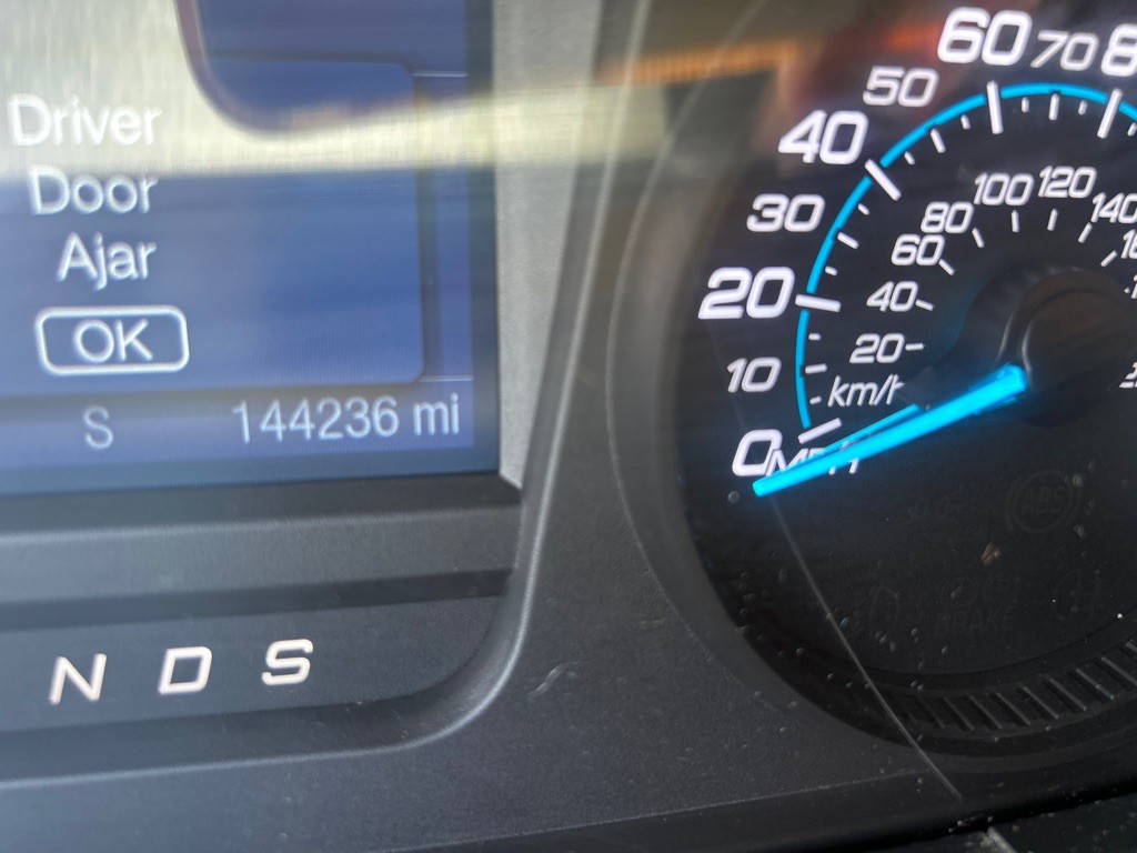 2016 Ford Taurus Image 10