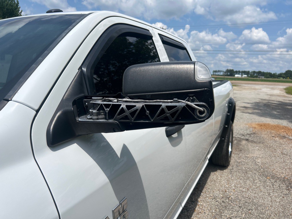 2018 RAM 3500 Image 27