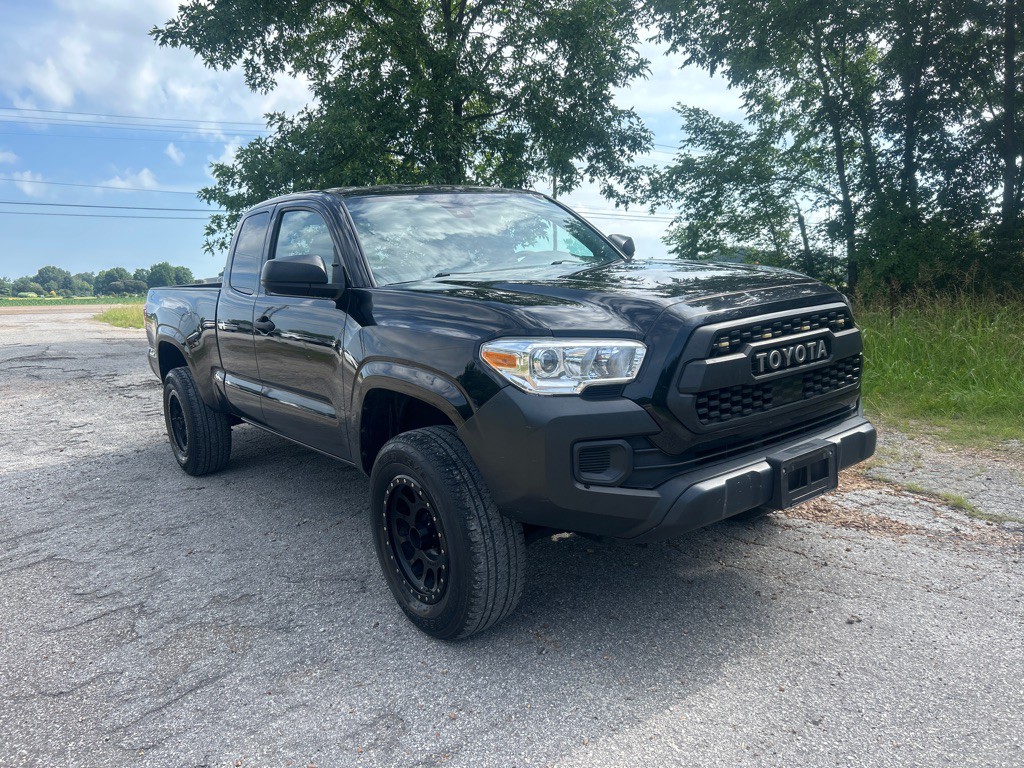 2021 Toyota Tacoma Image 1