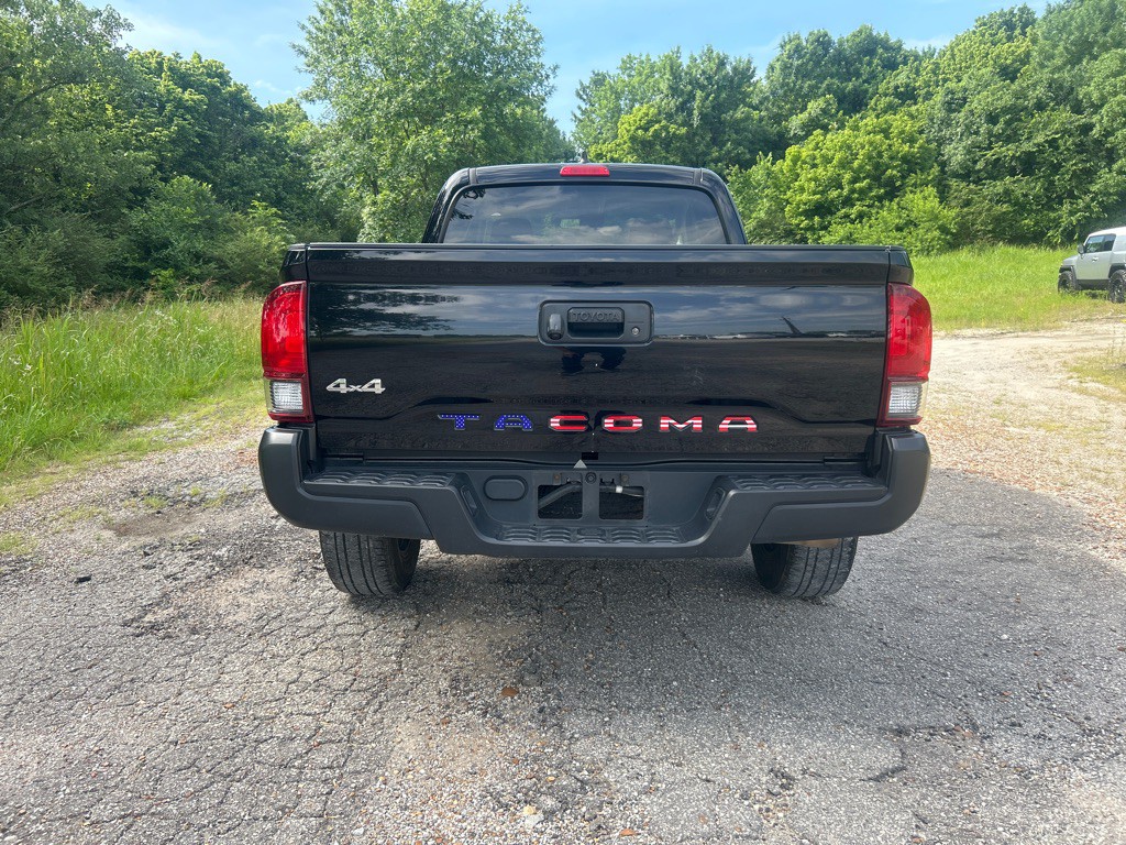 2021 Toyota Tacoma Image 4