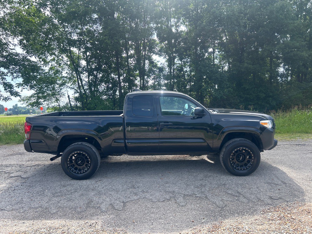 2021 Toyota Tacoma Image 6