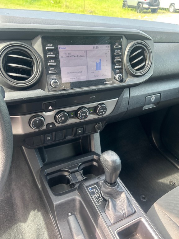 2021 Toyota Tacoma Image 11