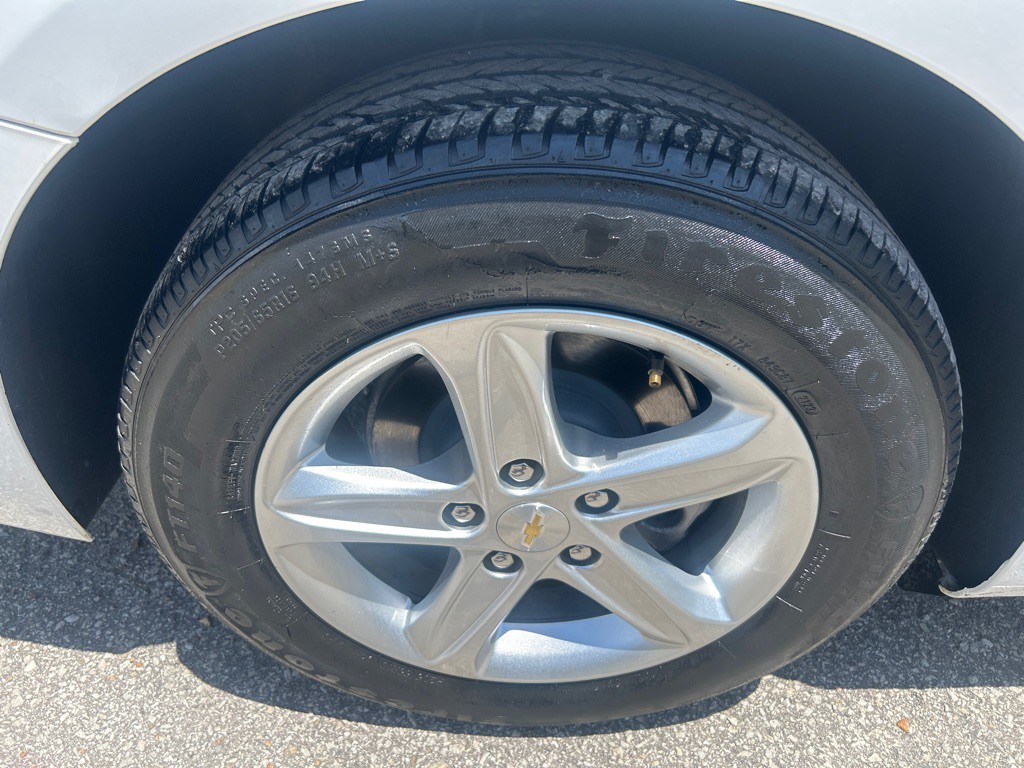2024 Chevrolet Malibu Image 19