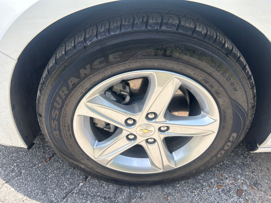 2024 Chevrolet Malibu Image 21