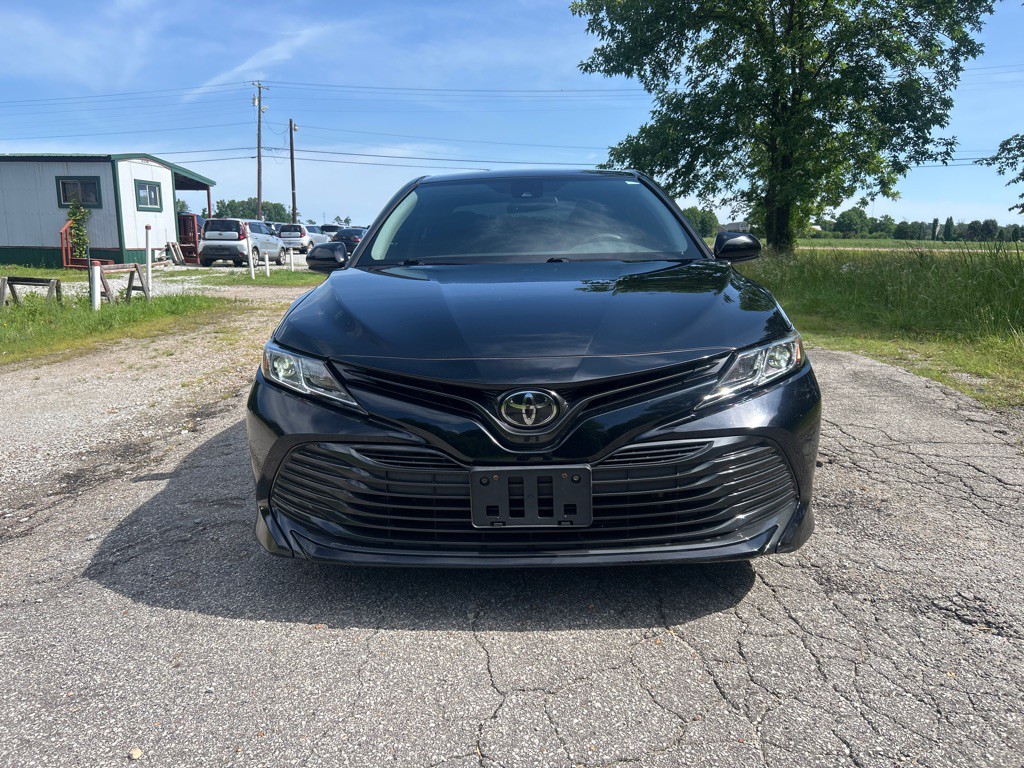 2020 Toyota Camry Image 2