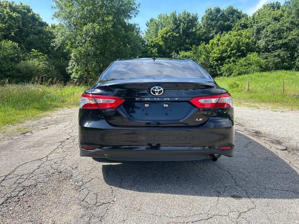 2020 Toyota Camry Image 4