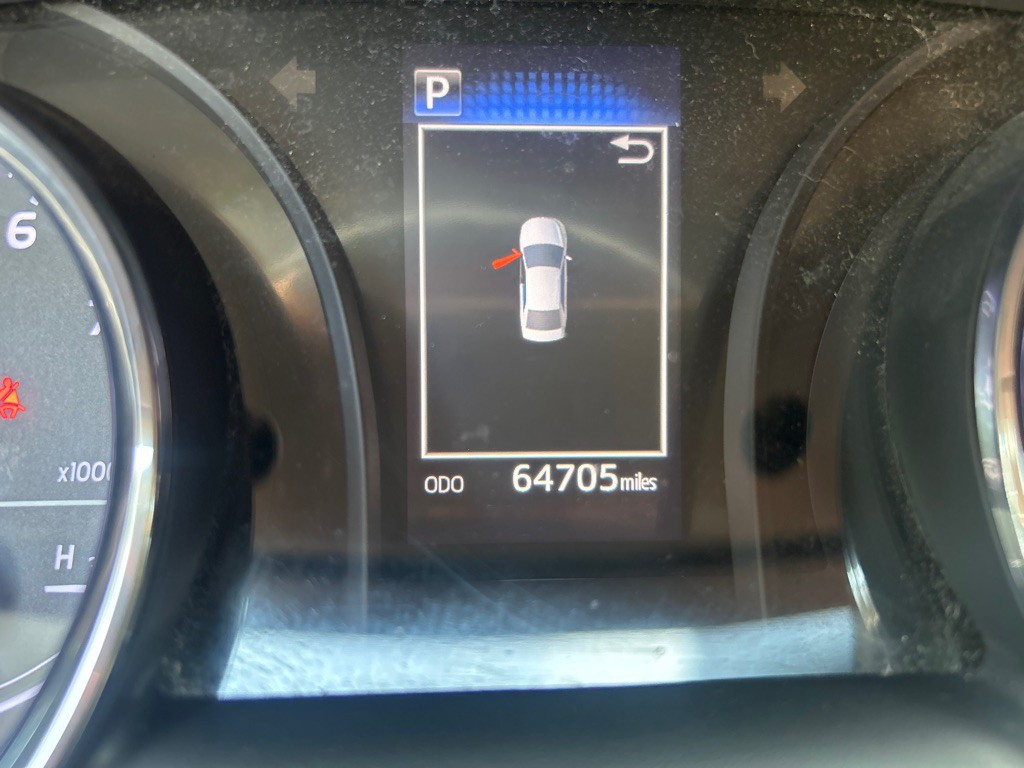 2020 Toyota Camry Image 10