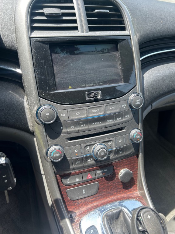 2013 Chevrolet Malibu Image 12