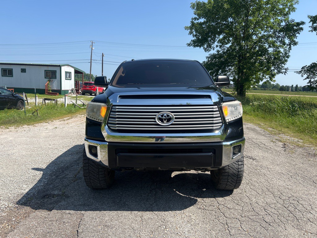 2016 Toyota Tundra Image 2