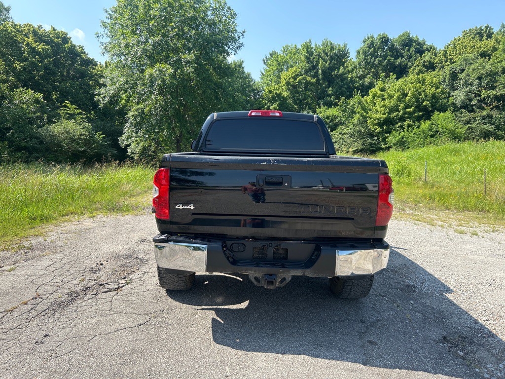 2016 Toyota Tundra Image 4