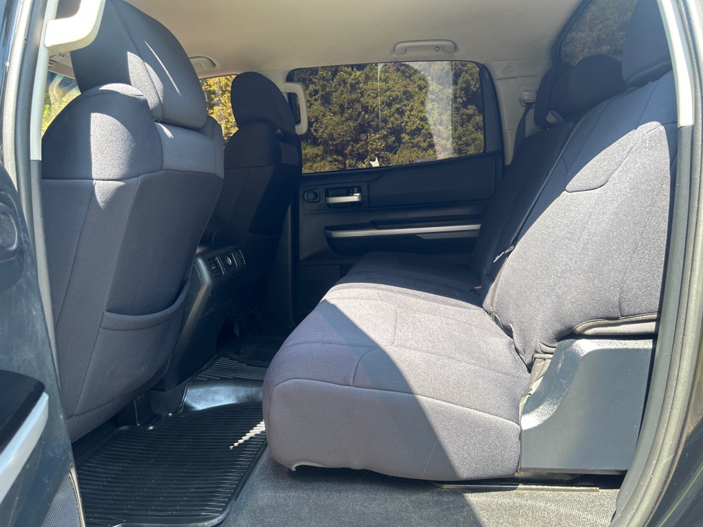 2016 Toyota Tundra Image 18