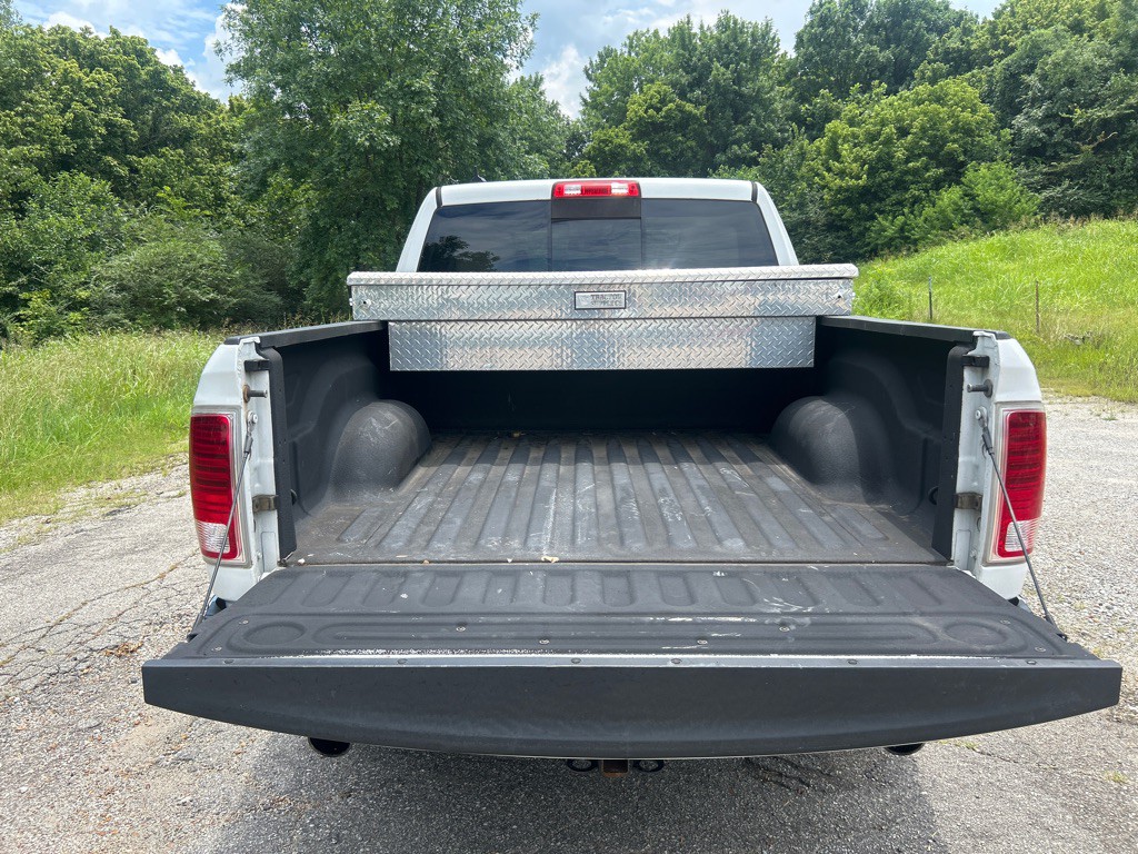 2015 RAM 1500 Image 33