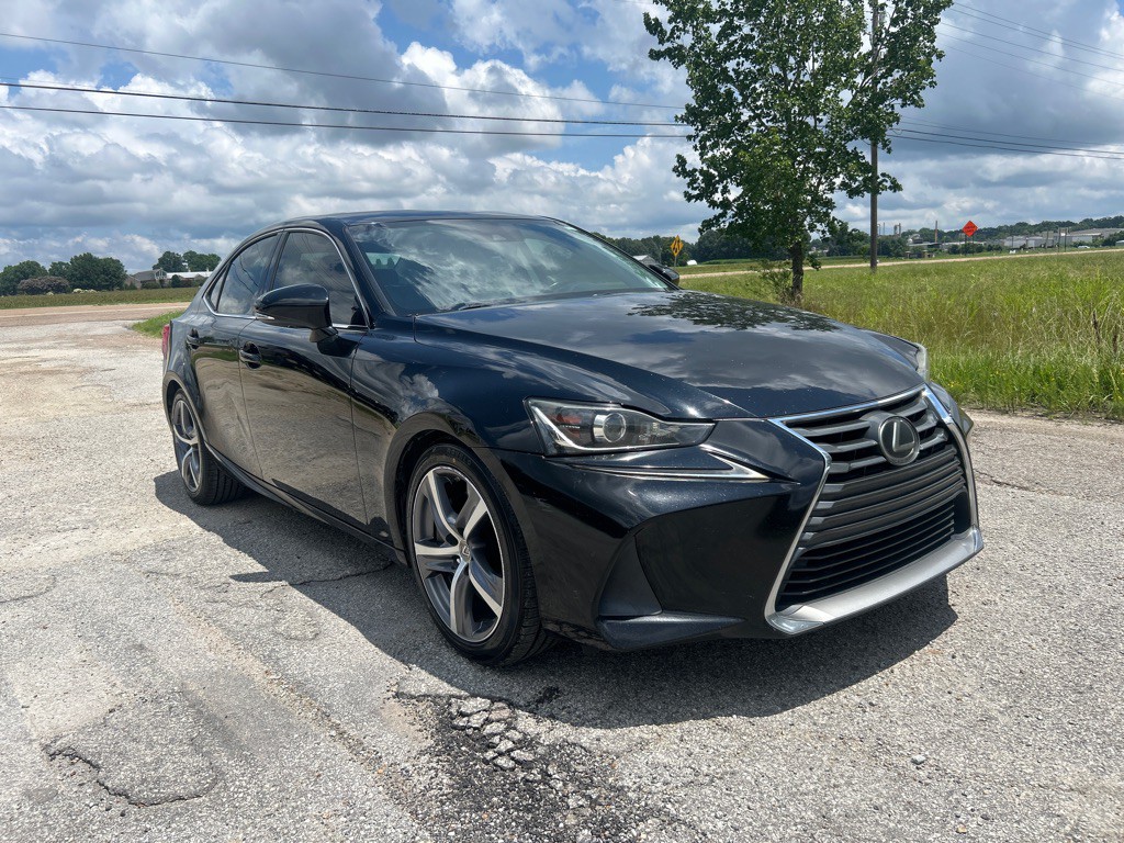 2017 Lexus IS Image 1